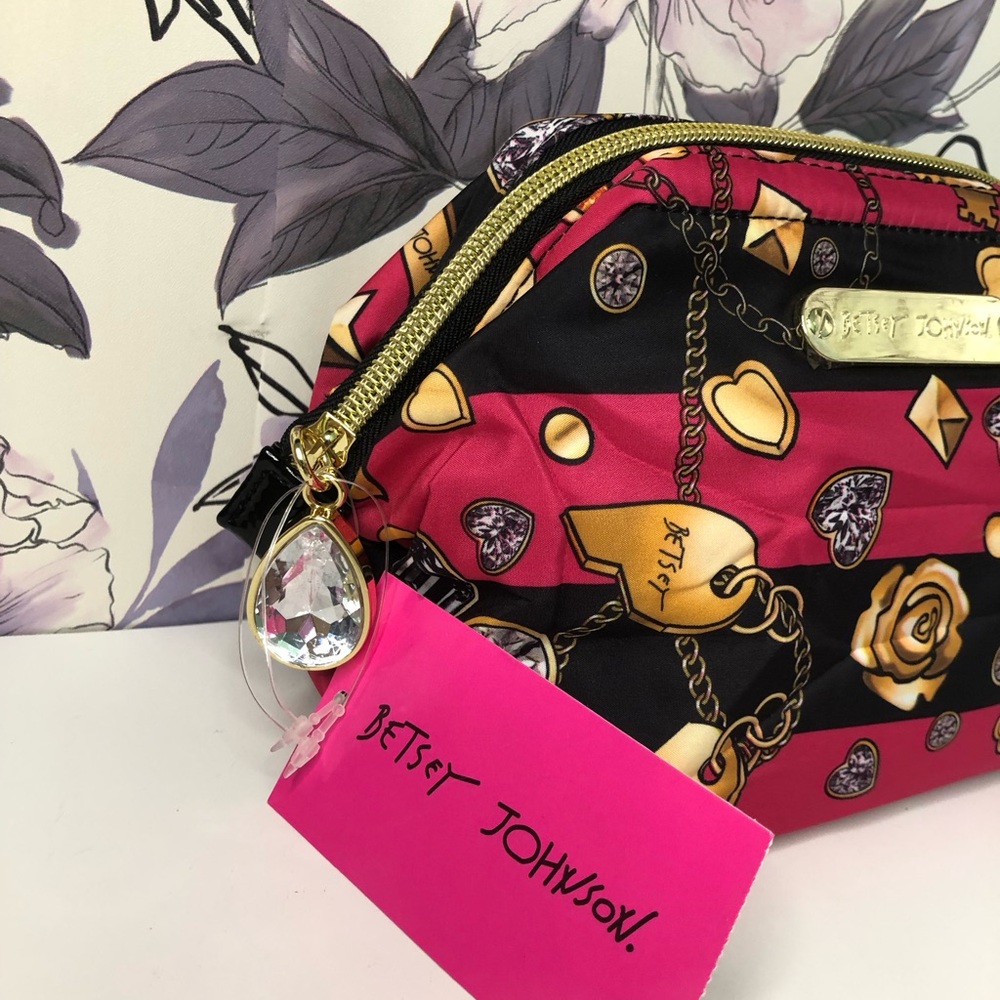 NEW Betsy Johnson Cosmetic Make up Travel Bag Pink Rose Jewelry Bling Zip Pouch - Picture 2 of 15